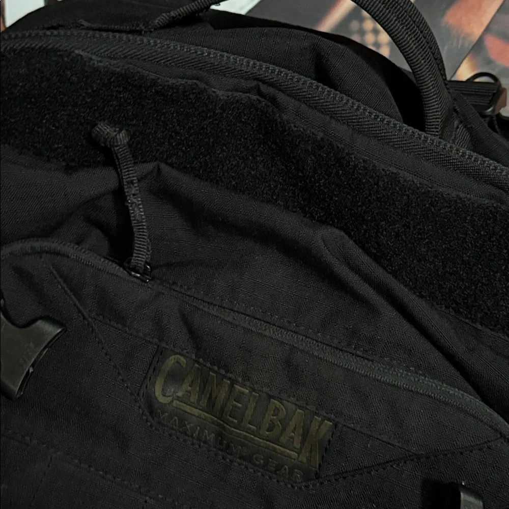 🦁 🪵 🦁• ☠️ CAMELBAK x “BFM” x Alpha Vibes ☠️• 🪵 🦁 🪵